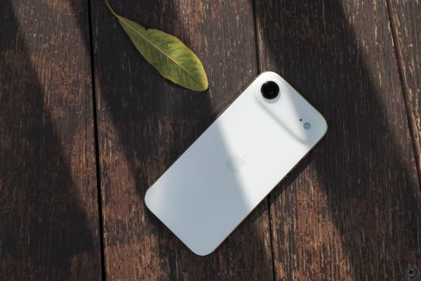 配资365 时隔三年用回iPhone：iOS依然丝滑，但不再断代领先安卓旗舰